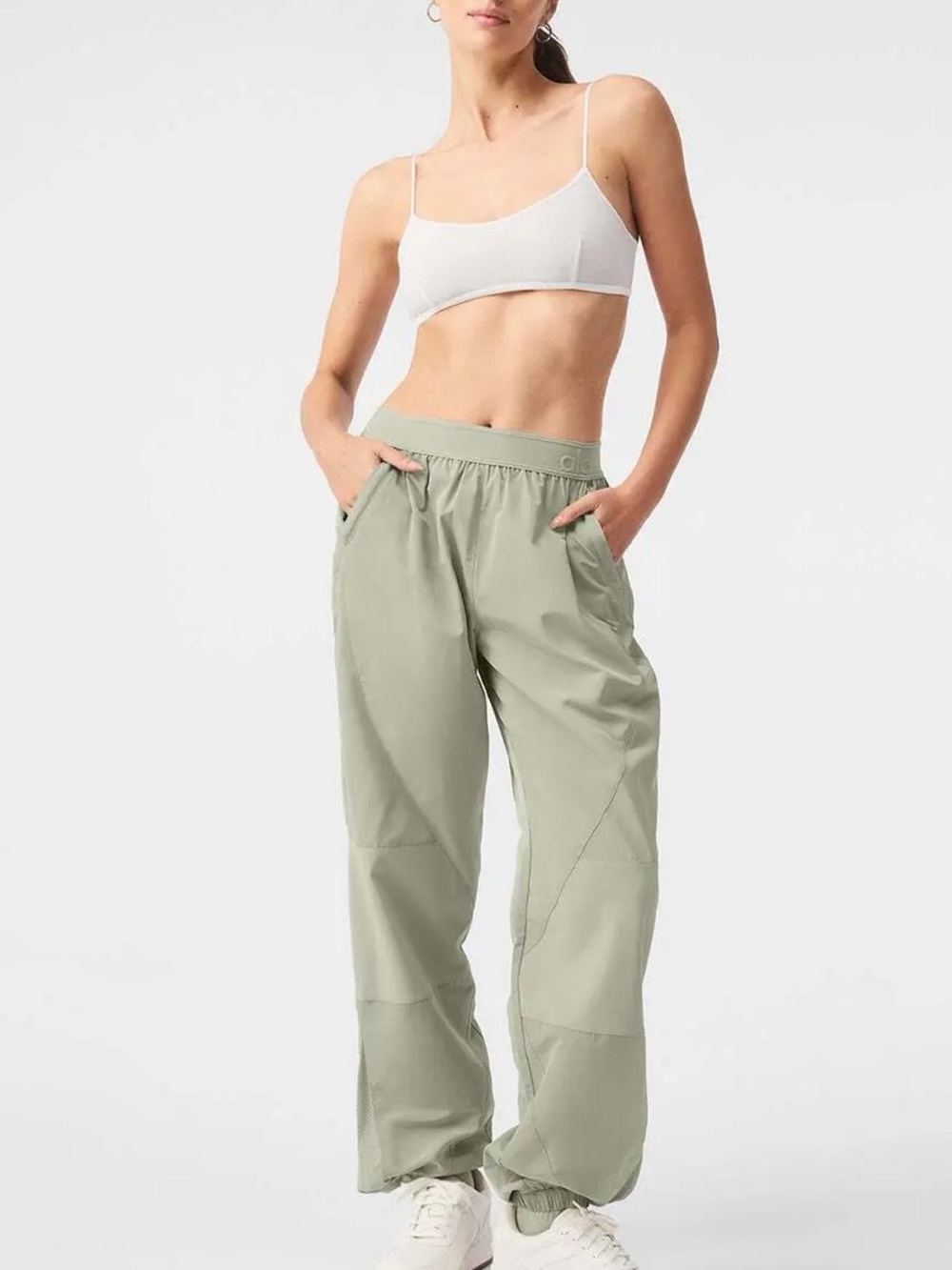 Alo Yoga Mixed Media Reinvention Jogger Limestone - Size x small